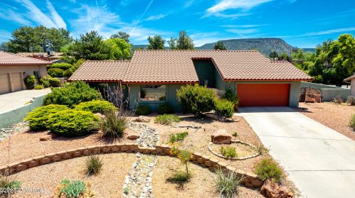 30 Pr Cir, Sedona AZ 86351-7640 exterior