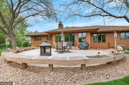 2846 Aurora Ct, Saint Cloud, MN 56303-1300