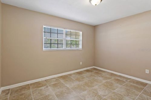 1002 Connecticut Rd, Tarpon Springs FL 34689-2830 exterior