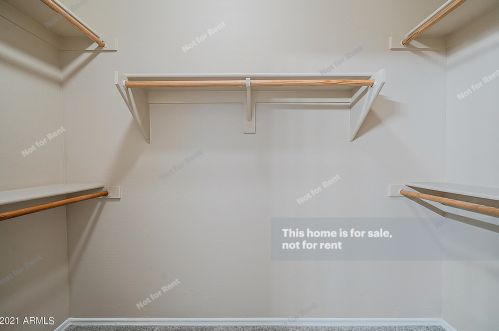 1377 Chestnut Ln, Gilbert AZ  85298-6844 exterior