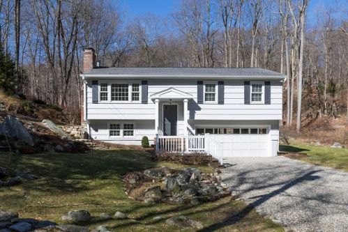 77 Cooper Rd, Ridgefield, CT 06877-6103