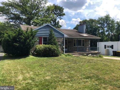 8 Prospect Ave, Norristown, PA 19403-3240