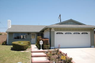 15123 Polly Ave, Lawndale, CA 90260-2446