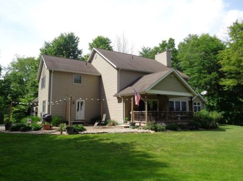 124 Hamburg Rd, Greenville PA  16125-1517 exterior