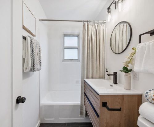 56 Atlantic Ave, San Bruno CA  94066-1502 exterior