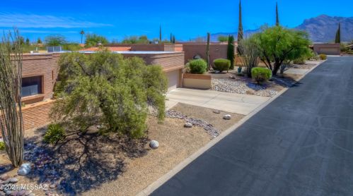 1885 Hickory Hollow Ln, Tucson, AZ 85704-0917