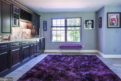 20 Kings Ct, Swedesboro NJ  08085-5033 exterior