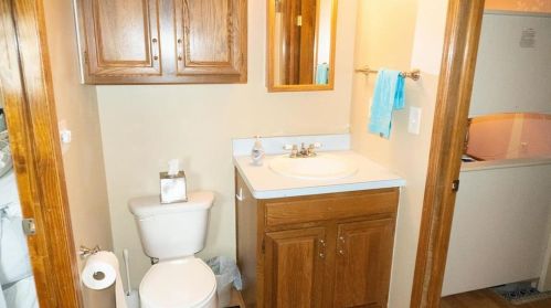 5142 Shawnee Blvd, Schnecksville PA  18078-2609 exterior