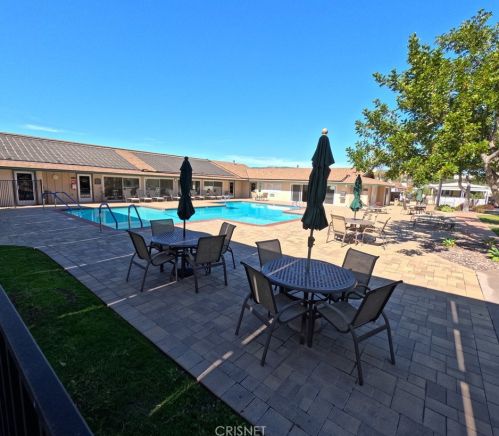 195 Tierra Rejada Rd, Simi Valley CA  93065-0821 exterior