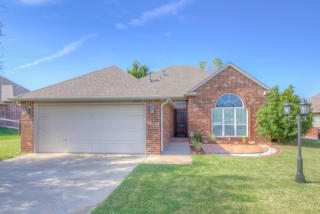 10563 142nd St, Collinsville, OK 74021-3761