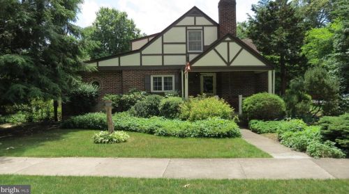 605 Linden Rd, Swatara, PA 17033-1454