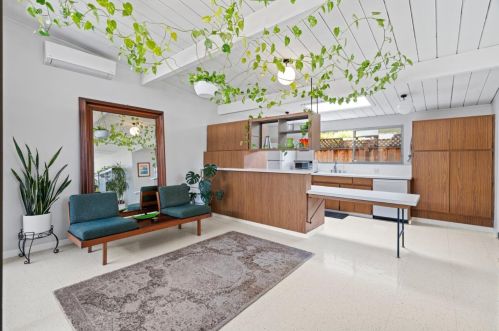 1758 Comstock Ln, San Jose CA  95124-1701 exterior