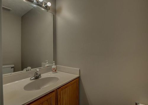 1814 Merrimac Ct, Hamilton KY  41091-7658 exterior