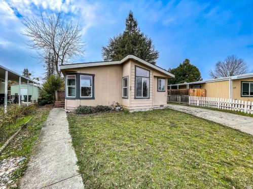 50 Charro Dr, Santa Rosa, CA 95401-5838