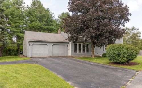 19 Evans Cir, Keene, NH 03431-5244