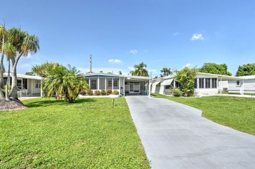 26135 Countess Ln, Bonita Springs FL  34135-6516 exterior