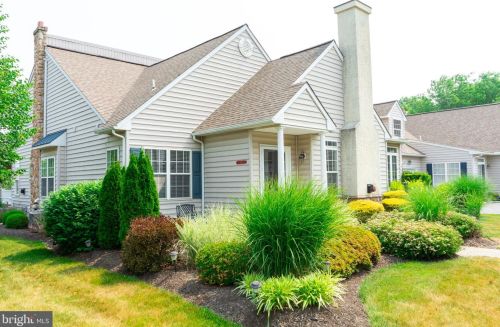 808 Churchill Ln, Boothwyn, PA 19060-0010