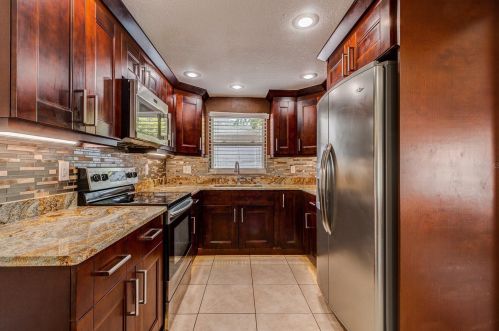 7313 Westwind Dr, Port Richey FL  34668-3778 exterior