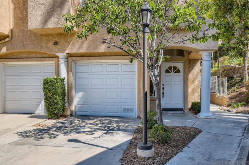 11360 Portobelo Dr, San Diego, CA 92124-4025