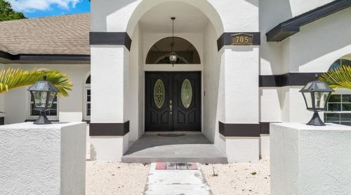 705 Chancellar Dr, Lutz FL  33548-4512 exterior