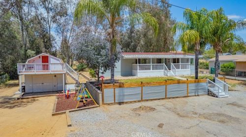 18318 Eucalyptus Ave, Lake Elsinore CA  92532-2084 exterior