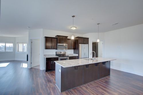 4471 110th St, Milwaukee WI  53228-4407 exterior