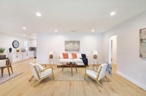9521 Melita St, Pico Rivera, CA 90660-1830
