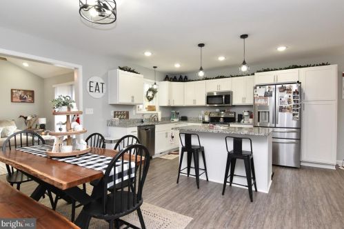 6499 Pleasant Dr, Laurel DE  19956-3298 exterior