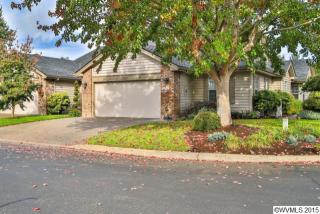553 Fountain Ct, Salem, OR 97303-7441