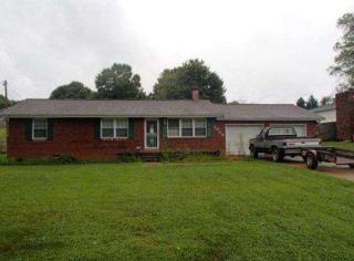 3045 Meadowview Dr, Kingston, TN 37763-4570