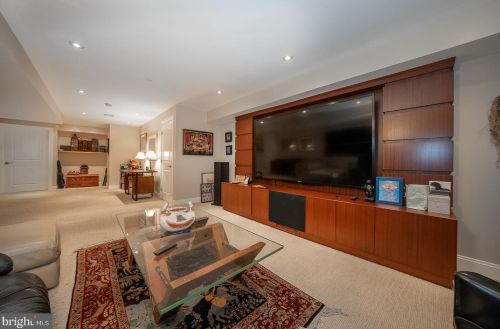 825 Bryn Mawr Ave, Newtown Square PA  19073-4333 exterior