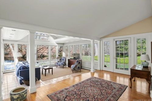 200 Mill Rd, New Canaan CT  06840-4310 exterior