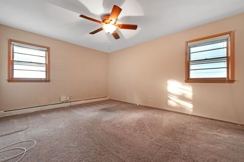 473 Avenue, Bayonne NJ  07002-4835 exterior