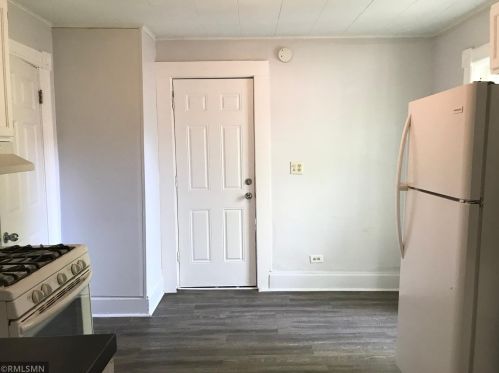 946 Clark St, Saint Paul MN  55130-4032 exterior