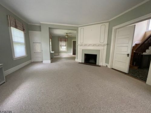 35 Park St, Montclair NJ  07042-2717 exterior