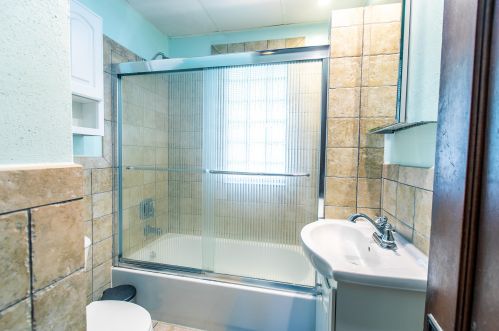 6205 55th St, Kenosha WI  53144-3709 exterior