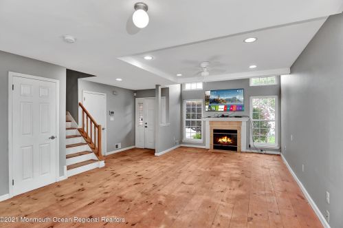 166 Primrose Ln, East Freehold NJ  07728-4077 exterior