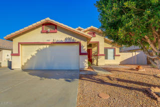 7982 Solano Dr, Glendale, AZ 85303-4519
