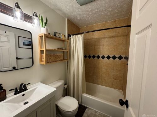 421 Spg St, New Paris OH  45347-1121 exterior