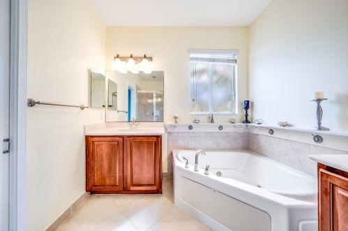2850 Oasis Dr, Boynton Beach FL  33426-8665 exterior