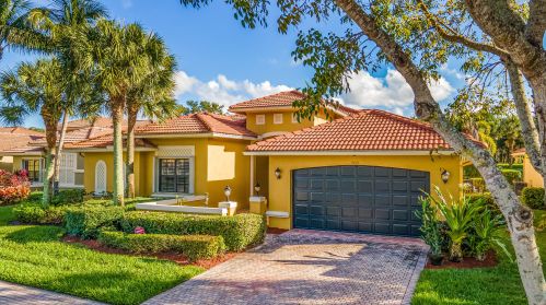 7013 Antinori Ln, Boynton Beach, FL 33437-3754