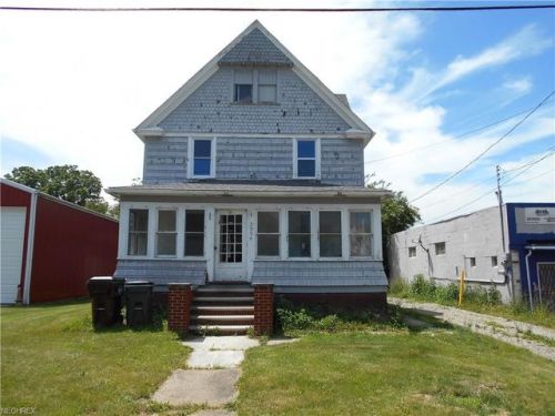 3904 Elyria Ave, Lorain, OH 44055-2376