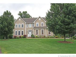 108 Is Grn, Glastonbury CT  06033-1478 exterior