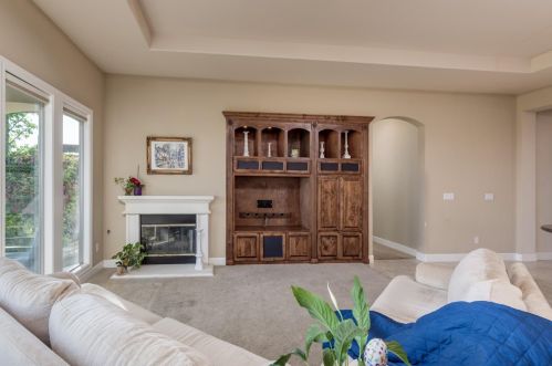 1717 Terracina Dr, Folsom CA  95762-5409 exterior