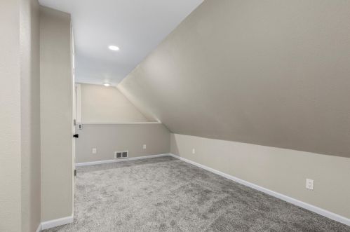 1527 30th St, Milwaukee WI  53208-2405 exterior