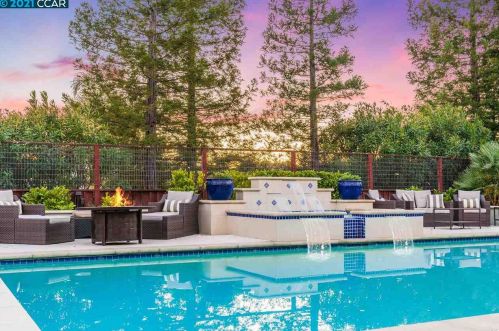 168 Alta Vista Way, Danville, CA 94506-4658