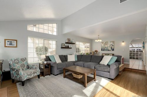 10733 Cariuto Ct, San Diego, CA 92124-2022