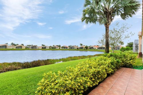 364 Sunview Way, Port Saint Lucie FL  34986-2900 exterior