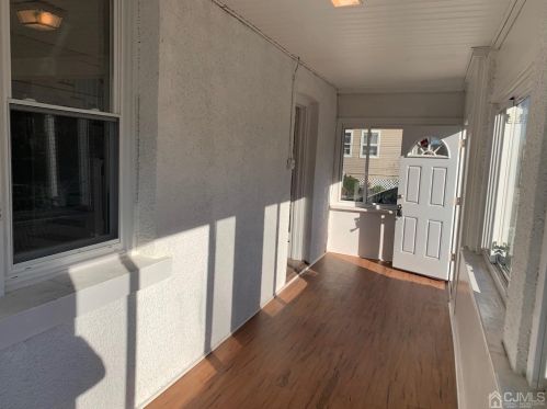 85 Hornsby St, Perth Amboy NJ  08863-1903 exterior