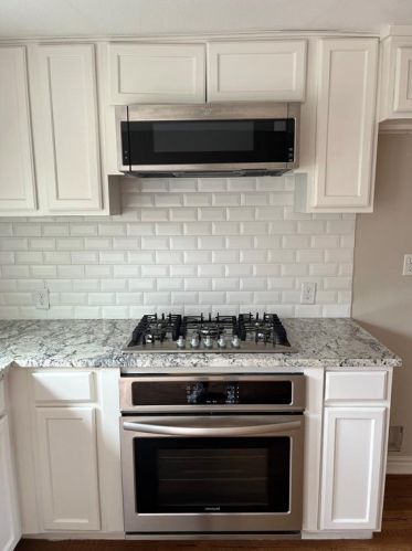 117 Division St, Pilot Point TX  76258-4543 exterior